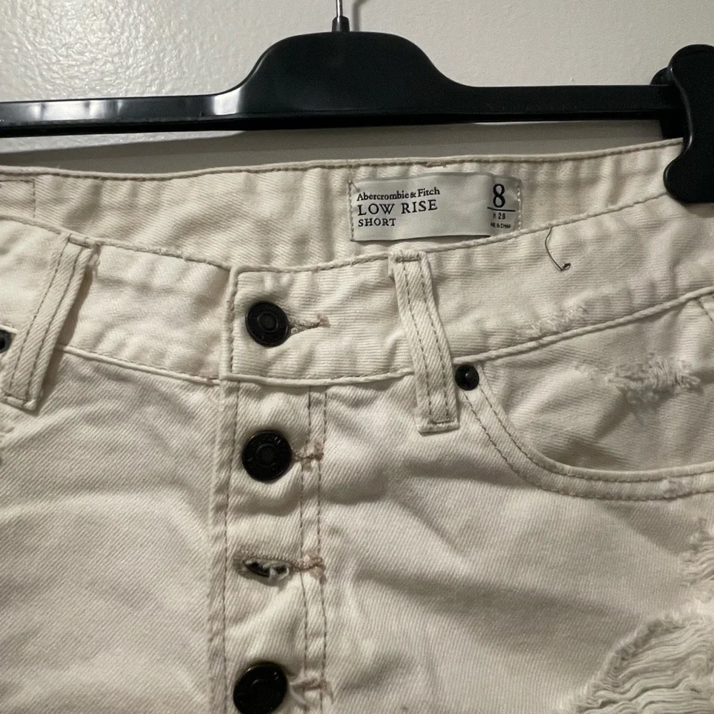 Abercrombie & Fitch Cream Jean Shorts‎